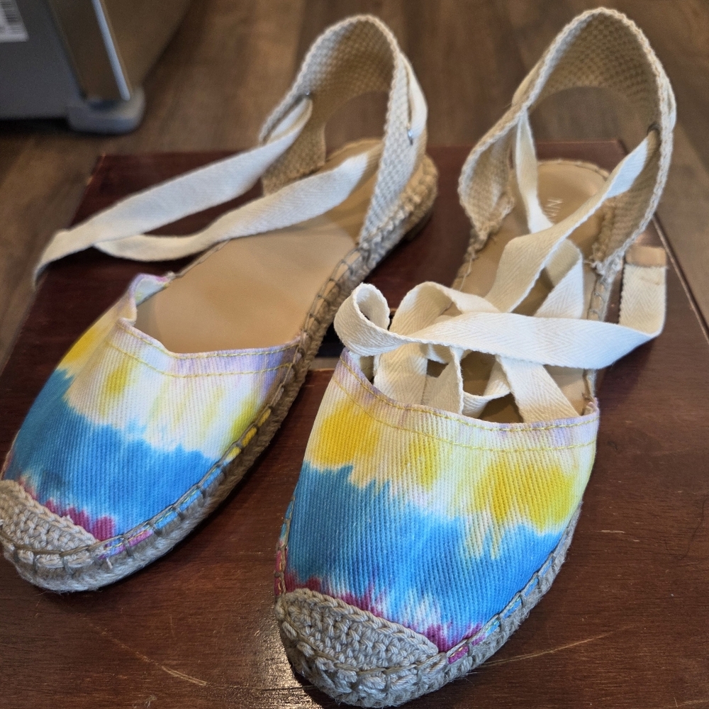 Women's Nine West Colorful Tie-Dye Espadrille Flats - Picture 2 of 12